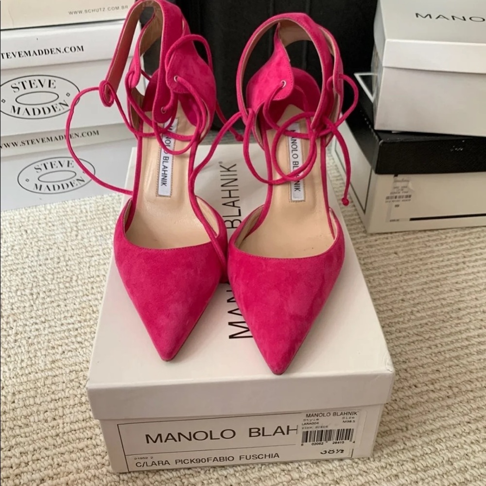 Manolo blahnik pumps